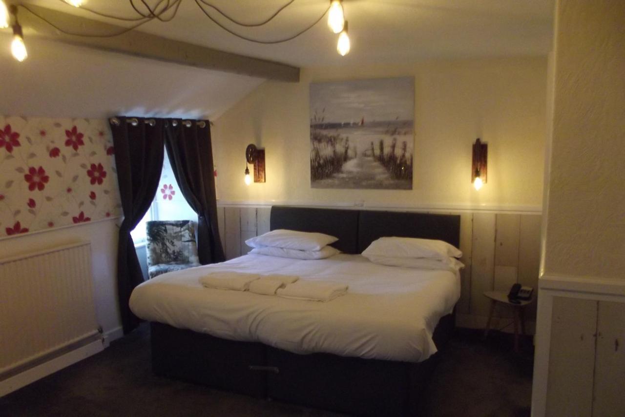 The Liverpool Arms Hotel Beaumaris Exteriér fotografie